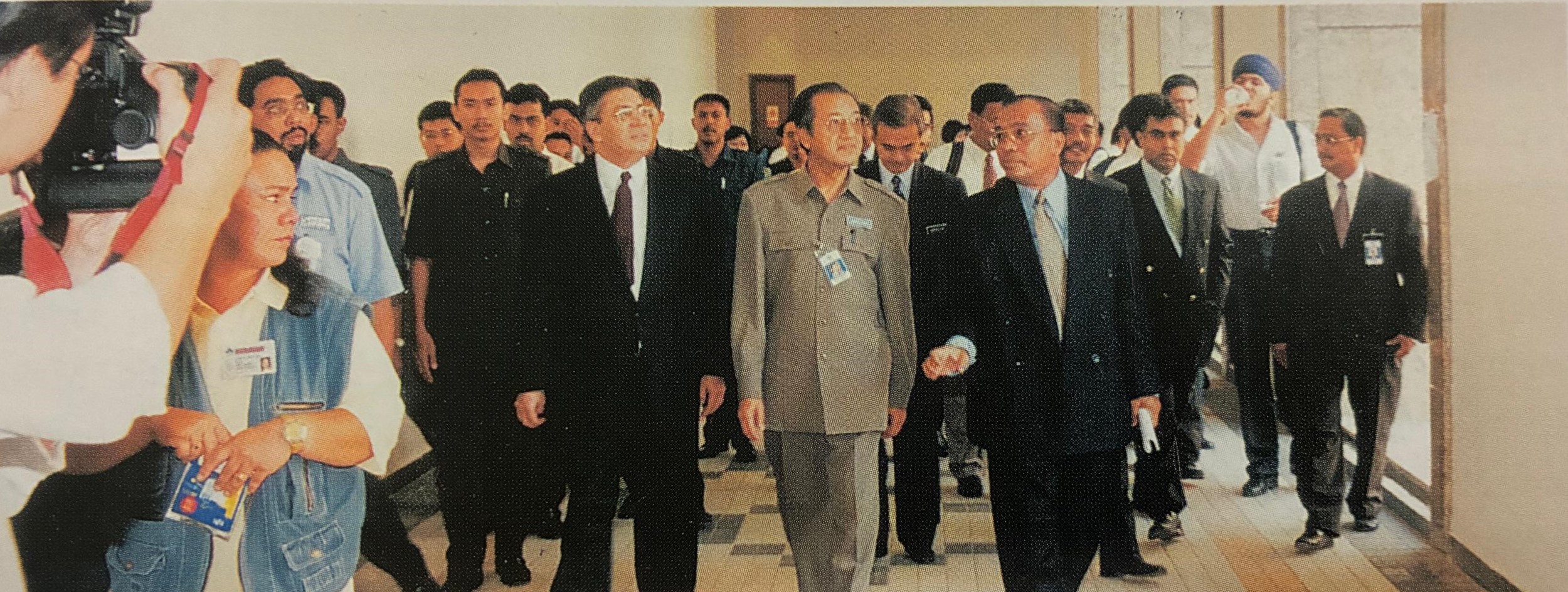 1999